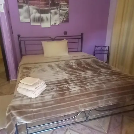 בית הארחה Nightflower סאמי