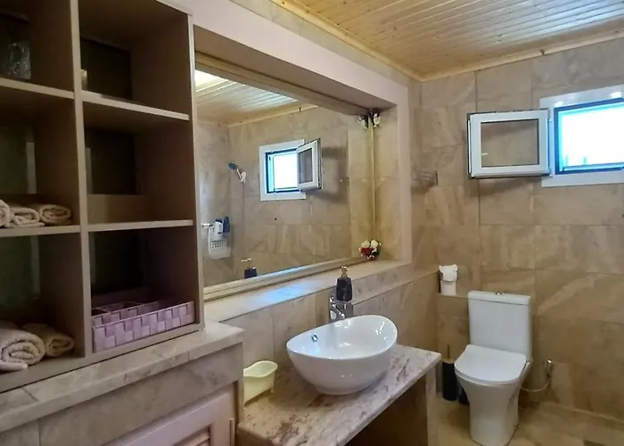 Nightflower بيت ضيافة 3*