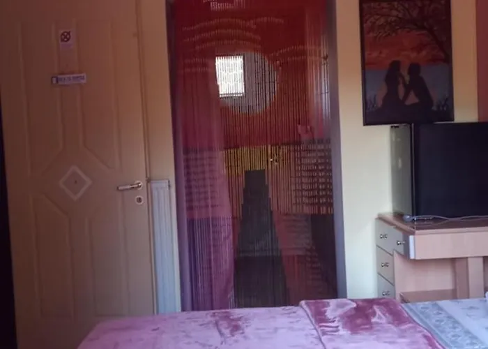 بيت ضيافة Nightflower سامي